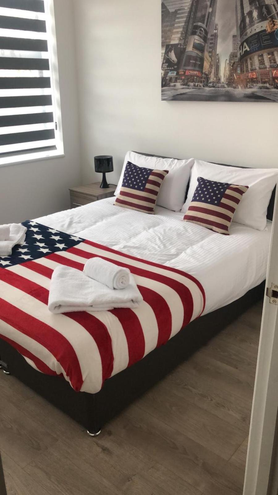 Sapphire House Telford Apartment ภายนอก รูปภาพ