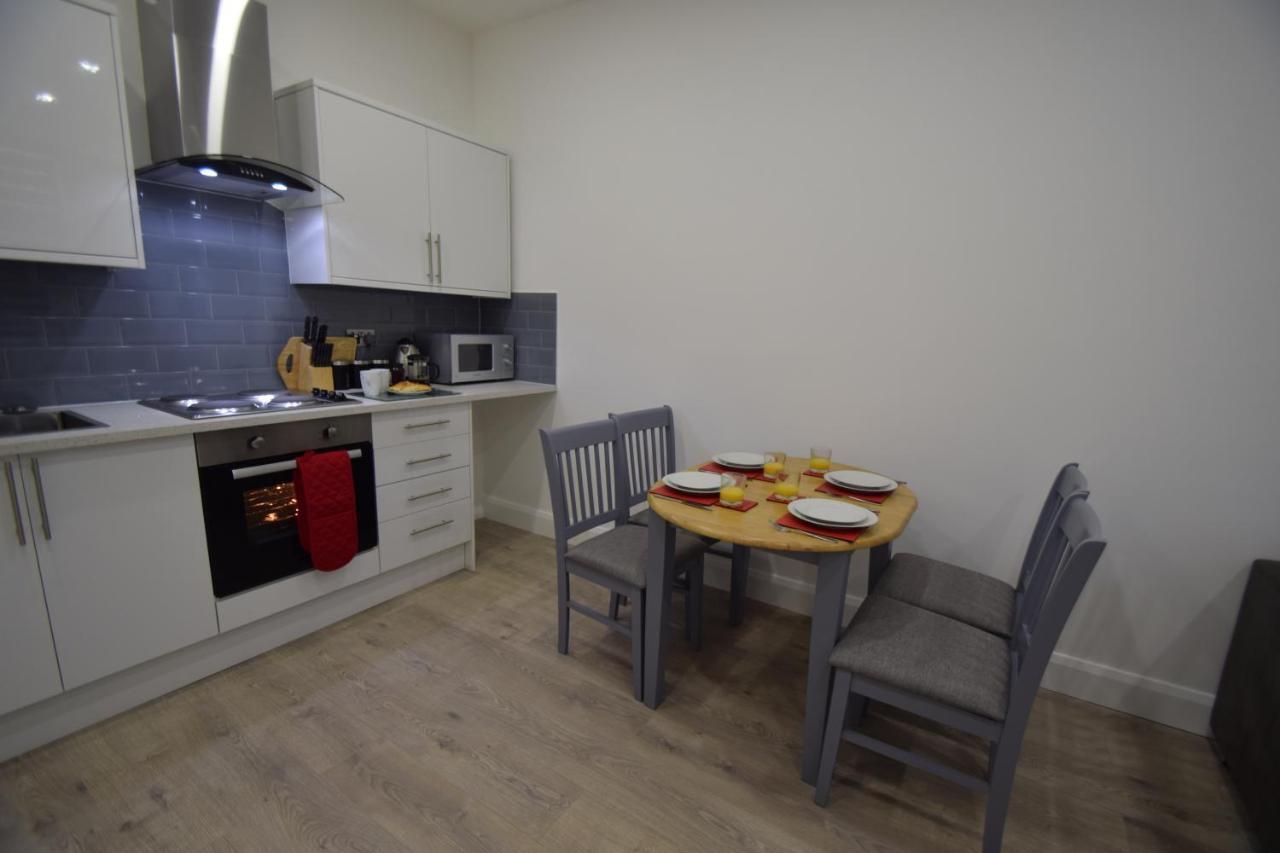 Sapphire House Telford Apartment ภายนอก รูปภาพ